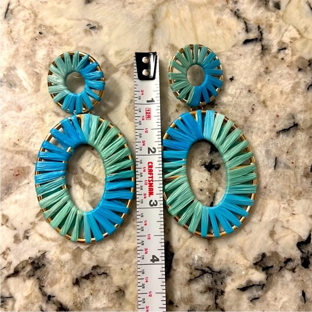 Elegant Blue and Green Woven Earrings - Picture 4 of 4